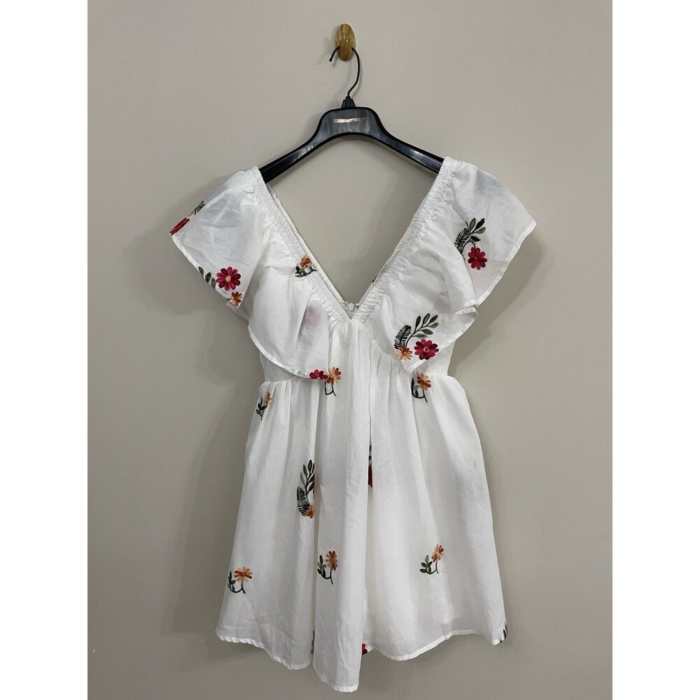 Lulus White Embroidered Flutter Sleeve Mini Dress NWT Size M Medium - Picture 8 of 8